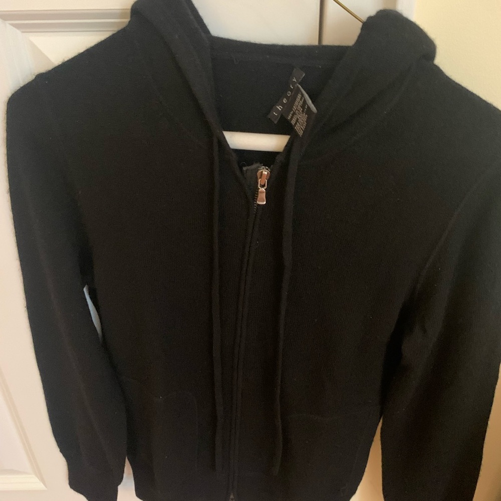 THEORY BLACK HOODED CASHMERE ZIP-UP SWEATER